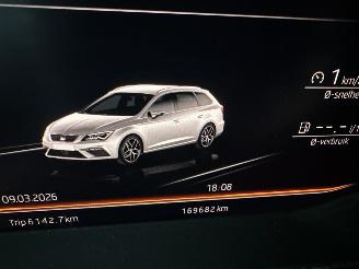 Seat Leon ST 1.5 TSI 150pk 7-traps aut + f1 FR - nap - nav - cam - keyless - sfeerverl - virtual - front + line assist picture 43
