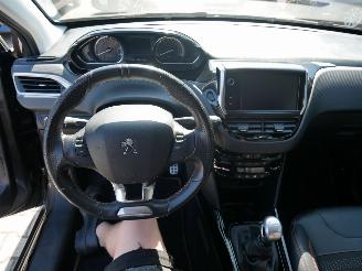 Peugeot 2008 ALLURE GT picture 10