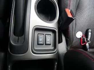 Nissan Juke TEKNA 4X4 LEER AWD picture 16