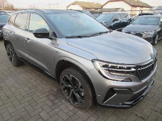 krockskadad bil auto Renault Austral ESPRIT ALPINE E-Tech 200 Full-Hybrid   4-Control  Harman/Kardon Sound....... 2023/12