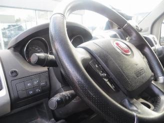 BMW 5-serie 520 picture 9