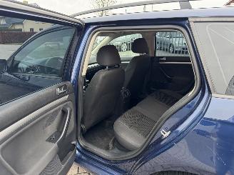 Volkswagen Golf 1.6 TDI  77kw AIRCO picture 14