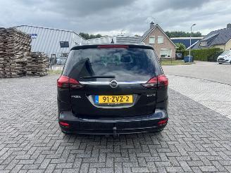 Opel Zafira Tourer 1.7 Cosmo 7Persoons picture 4