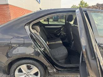 Skoda Octavia 1.6 TDI  81kw  Clima picture 16