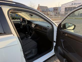 Volkswagen T-Roc 1.0 TSI 85Kw NAVI picture 17