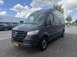 skadebil bedrijf Mercedes eSprinter L2 H2 55kWh Clima 2021/7