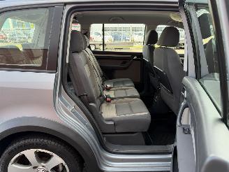 Volkswagen Crosstouran 1.4 TSI 103kw  7- Persoons picture 19