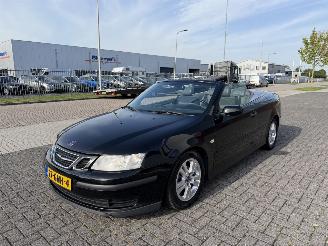 krockskadad bil auto Saab 9-3 Cabrio 1.8 T 110kw AIRCO 2005/6