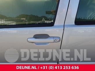 Volvo V-70 V70 (GW/LW/LZ), Combi, 1997 / 2002 2.4 20V 140 picture 14