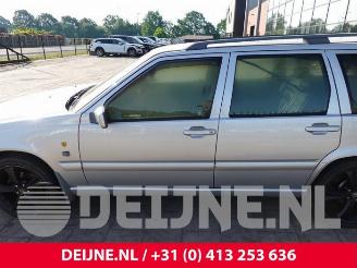 Volvo V-70 V70 (GW/LW/LZ), Combi, 1997 / 2002 2.4 20V 140 picture 15