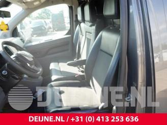 Peugeot Expert Expert (V1/VA/VB/VE/VF/VT/VY), Van, 2016 2.0 Blue HDi 120 16V picture 20