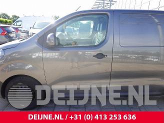 Peugeot Expert Expert (V1/VA/VB/VE/VF/VT/VY), Van, 2016 2.0 Blue HDi 120 16V picture 16