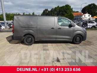 Peugeot Expert Expert (V1/VA/VB/VE/VF/VT/VY), Van, 2016 2.0 Blue HDi 120 16V picture 9