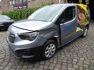 skadebil auto Opel Combo Cargo Edition 2022/11