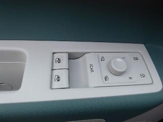 Volkswagen ID.Buzz Bus 210 kW Pro picture 18