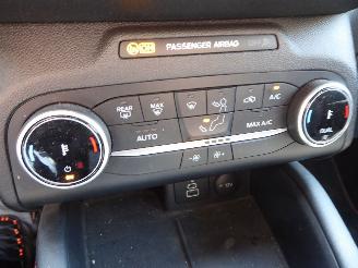 Ford Kuga Plug-In Hybrid ST-Line picture 22