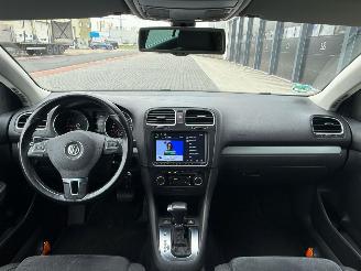 Volkswagen Golf 1.6 TDI Highline BlueMotion AUTOMAAT picture 7