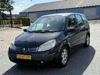 skadebil auto Renault Grand-scenic 2.0 16v 7-PERS AUTOMAAT 2005/9