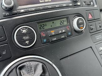 Volkswagen Multivan 2.5 TDI Camper picture 15