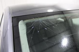 Volkswagen T-Roc  picture 10