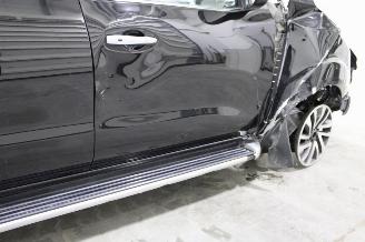 Nissan Navara  picture 21