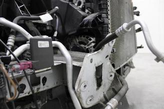 Volkswagen Transporter T6 Kombi picture 25