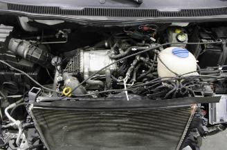 Volkswagen Transporter T6 Kombi picture 14