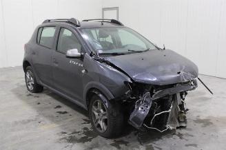 Dacia Sandero  picture 2