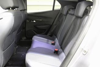 Peugeot 2008  picture 11