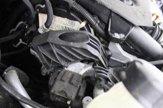 Peugeot 208  picture 22