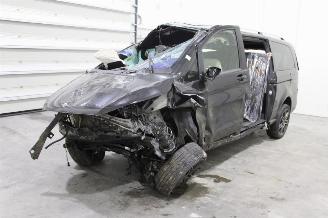 Mercedes V-klasse V 300 picture 1