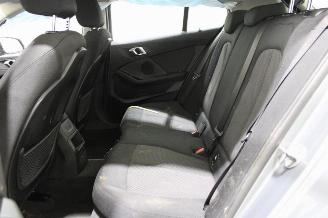 BMW 1-serie 116 picture 11