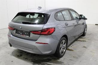 BMW 1-serie 116 picture 3
