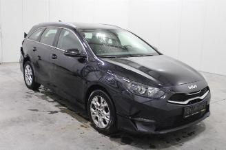 Kia Cee d cee'd picture 2