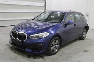 Vrakbiler auto BMW 1-serie 118 2020/2