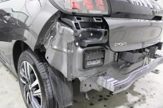 Peugeot 208  picture 7