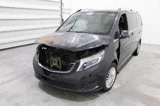 Vrakbiler auto Mercedes V-klasse V 250 2019/3