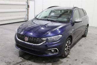 Uttjänta bilar auto Fiat Tipo  2020/11