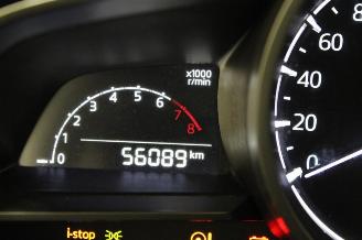 Mazda 2  picture 12