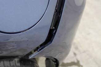Mazda 2  picture 23