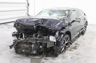 damaged passenger cars Volkswagen Arteon  2022/8