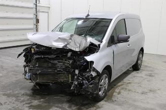 krockskadad bil auto Mercedes Citan  2022/3