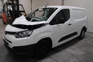 demontáž osobní automobily Toyota ProAce CITY 2021/12