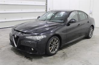 Vrakbiler auto Alfa Romeo Giulia  2019/8