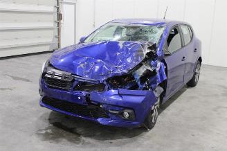Vrakbiler auto Dacia Sandero  2024/10