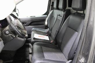 Peugeot Expert IV picture 11