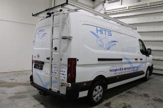 Nissan Interstar  picture 4