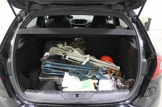 Peugeot 308  picture 14