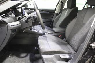 Skoda Octavia  picture 11