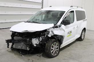 Vrakbiler auto Ford Tourneo Connect  2023/5